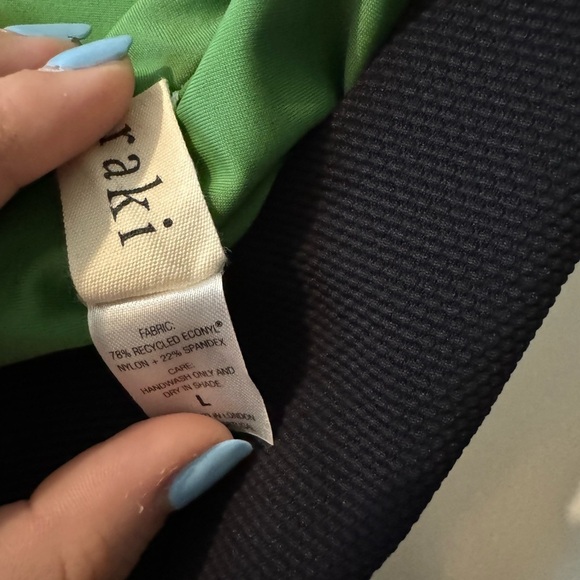 NEW Casa Raki Ana Maillot Swim One Piece Size Large Reversible Green Black NWOT - Picture 5 of 5